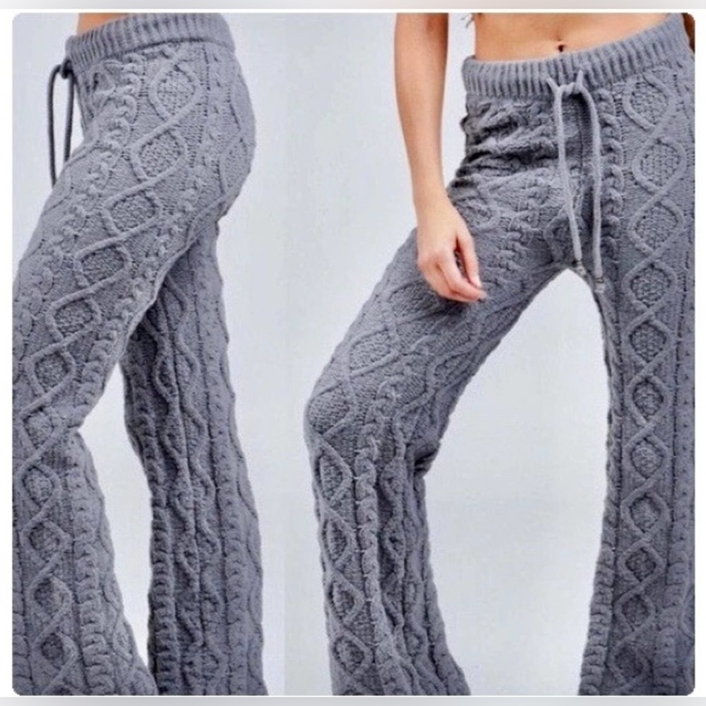 POL Gray Luxury Chenille cable knit pants
